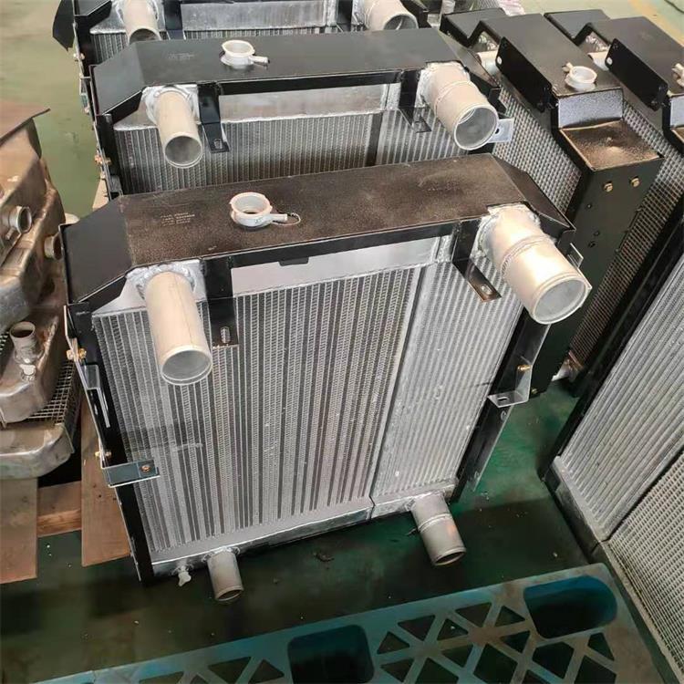 雷沃谷神1404（6排）拖拉機