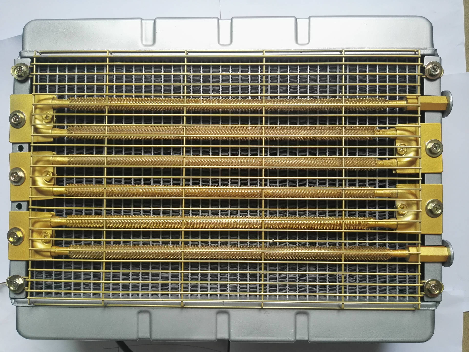 4158857625_2057683713