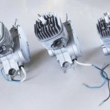 自行車發(fā)動機改裝套件 60cc 80cc燃油發(fā)動機自行車改裝套件