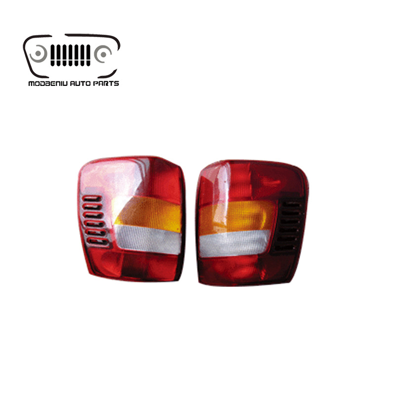 后尾燈99-04