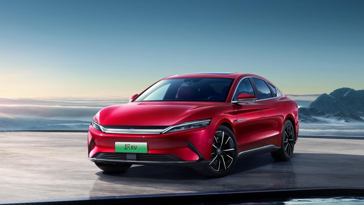 六大自主品牌旗艦家轎大PK，誰(shuí)才是國(guó)產(chǎn)家轎的引領(lǐng)者？