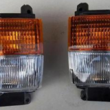 供應(yīng)尼桑UD大燈 角燈、三菱全套配件、日系卡車燈具及配件