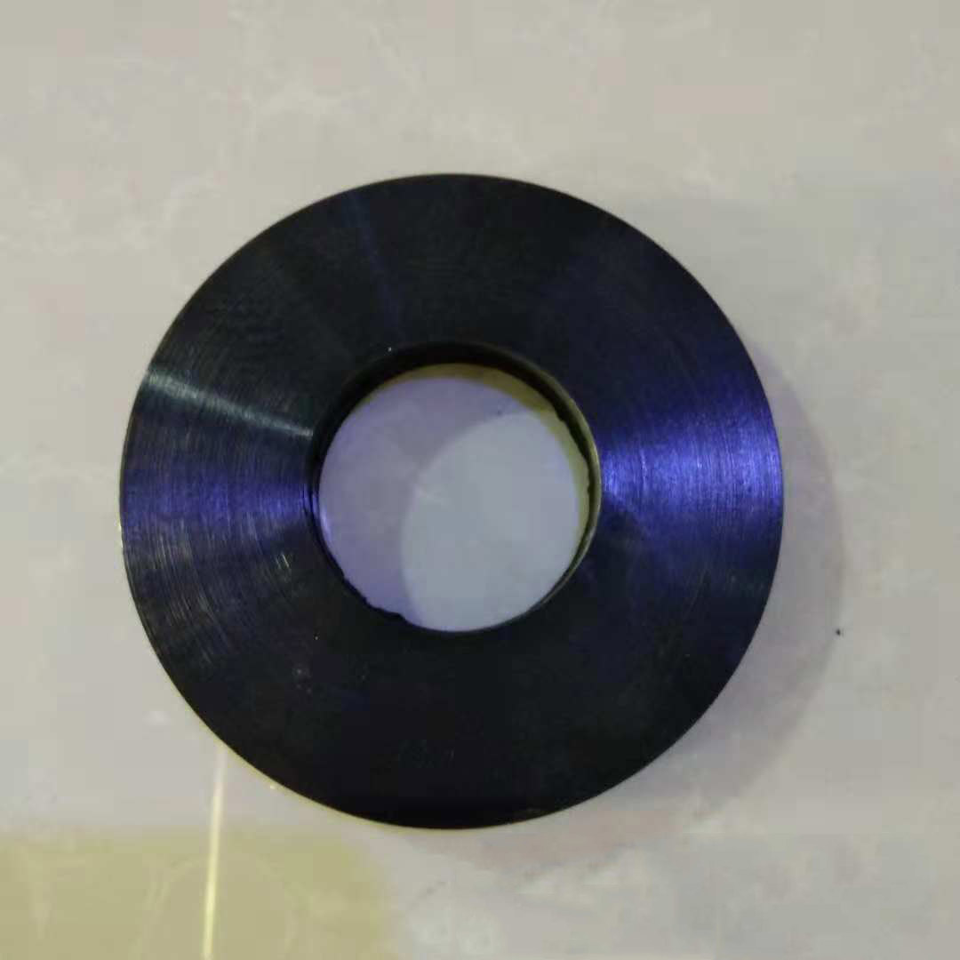 10674496097_614483772