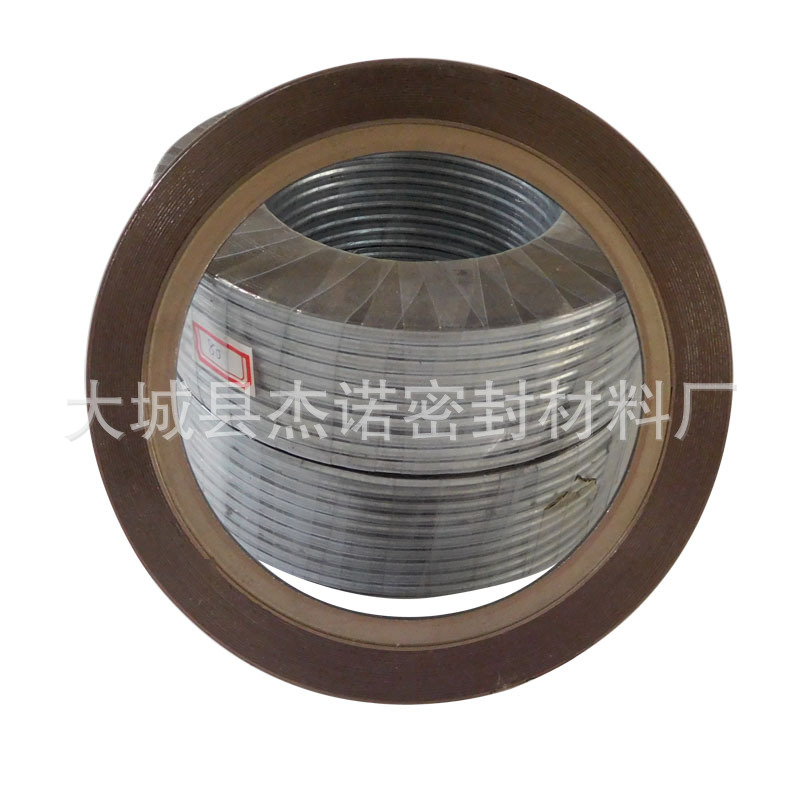 金屬纏繞墊白底