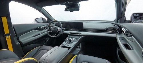 國產(chǎn)最強(qiáng)&ldquo;轎車兄弟&rdquo;來襲！運(yùn)動、家用任君選擇