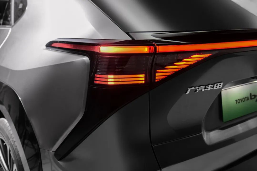 當(dāng)主流車企加入純電戰(zhàn)局，勝利屬于長期主義者