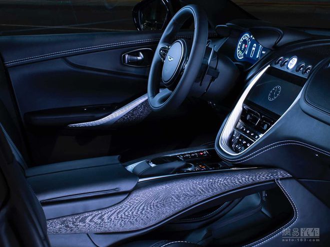 邁凱倫也坐不住了 超跑品牌扎堆SUV市場花式撈金