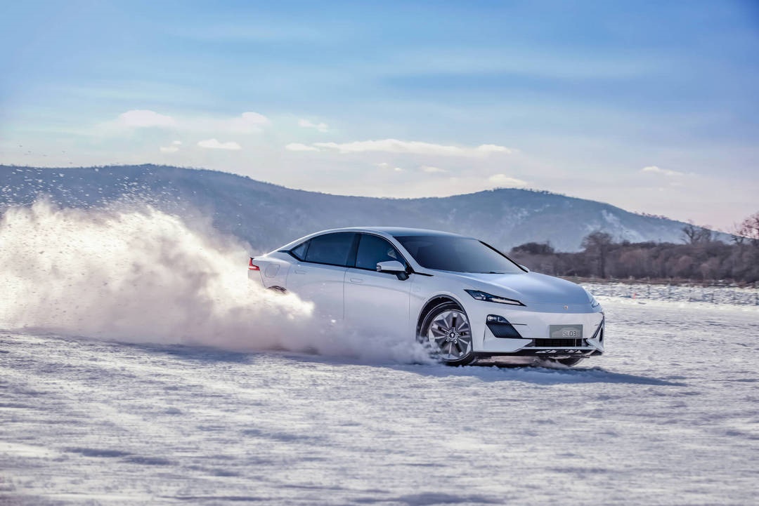 長(zhǎng)安汽車業(yè)績(jī)會(huì)：深藍(lán)明年6月上市C673，阿維塔未來有上市計(jì)劃