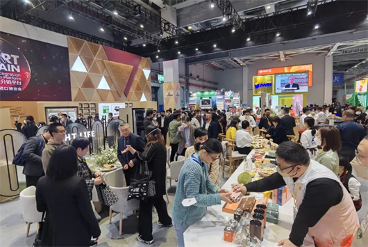 中國(guó)汽車產(chǎn)業(yè)如何再上升？丨進(jìn)博會(huì)2022