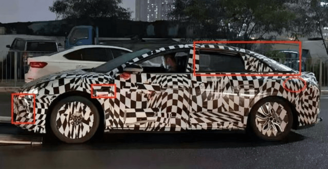 新款小鵬P5諜照曝光，或17萬起售