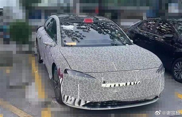 定位高端智能純電動(dòng)轎車！華為北汽首款智選車將亮相北京車展